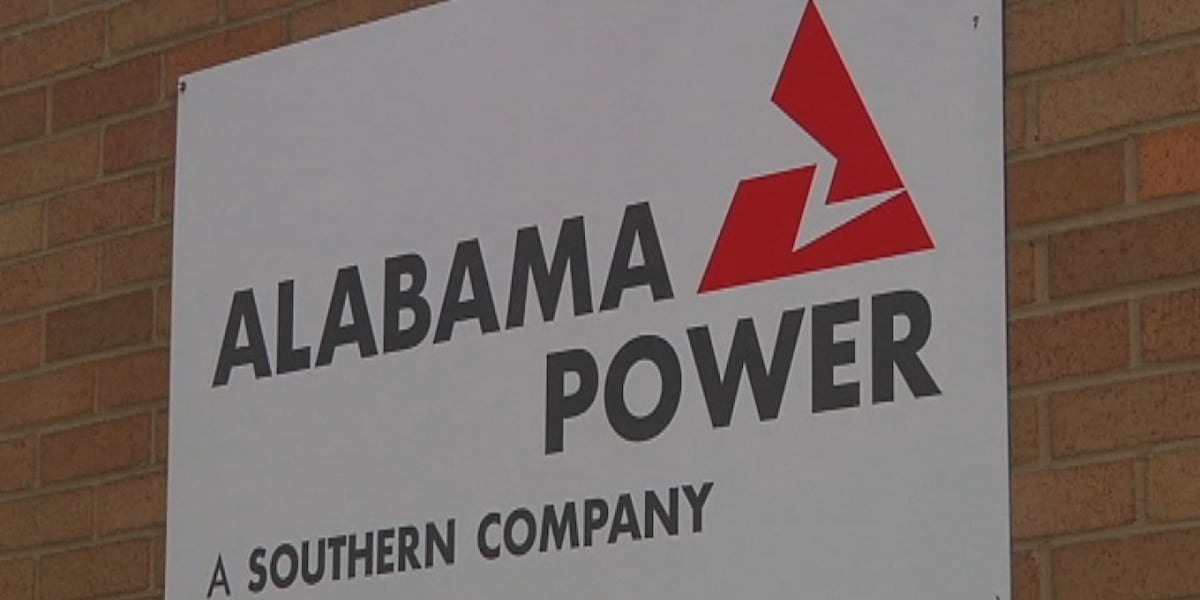 Alabama Power sends teams to storm-battered Houston Alabama Power sends teams to storm-battered Houston