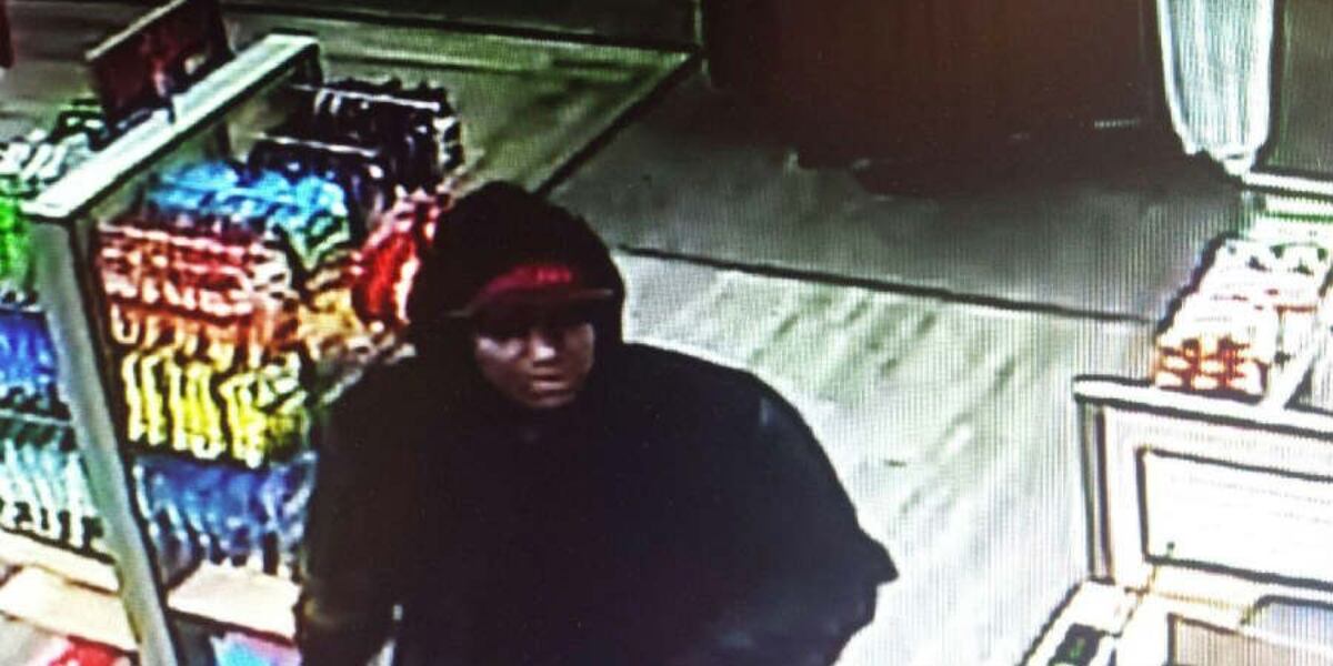 Birmingham PD seek ID of man who robbed Hibbett's on Palisades ...